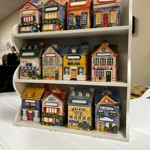 Avon Victorian Houses Spice Cottage 12 Jar Village Set With Labels and Rack